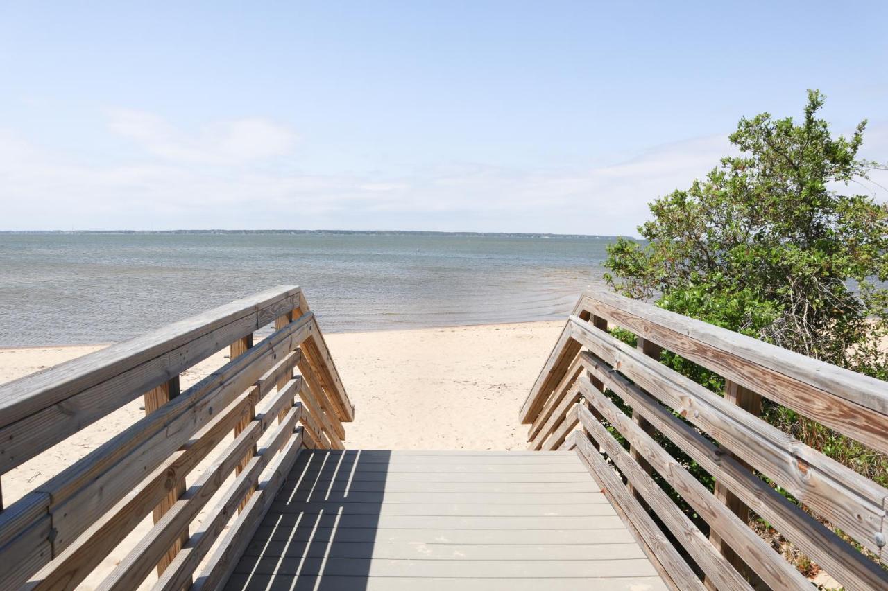Gizmo'S Getaway Villa Nags Head Exterior photo