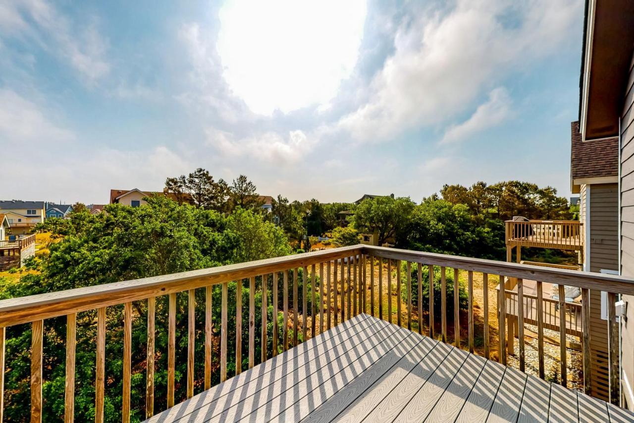 Gizmo'S Getaway Villa Nags Head Exterior photo